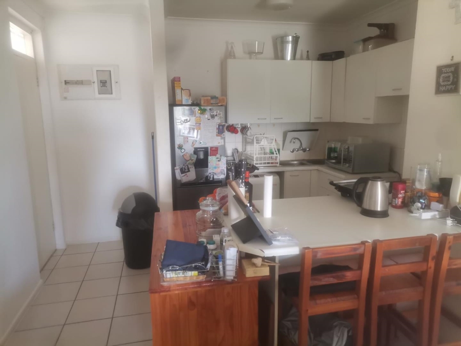 To Let 3 Bedroom Property for Rent in Loevenstein Western Cape